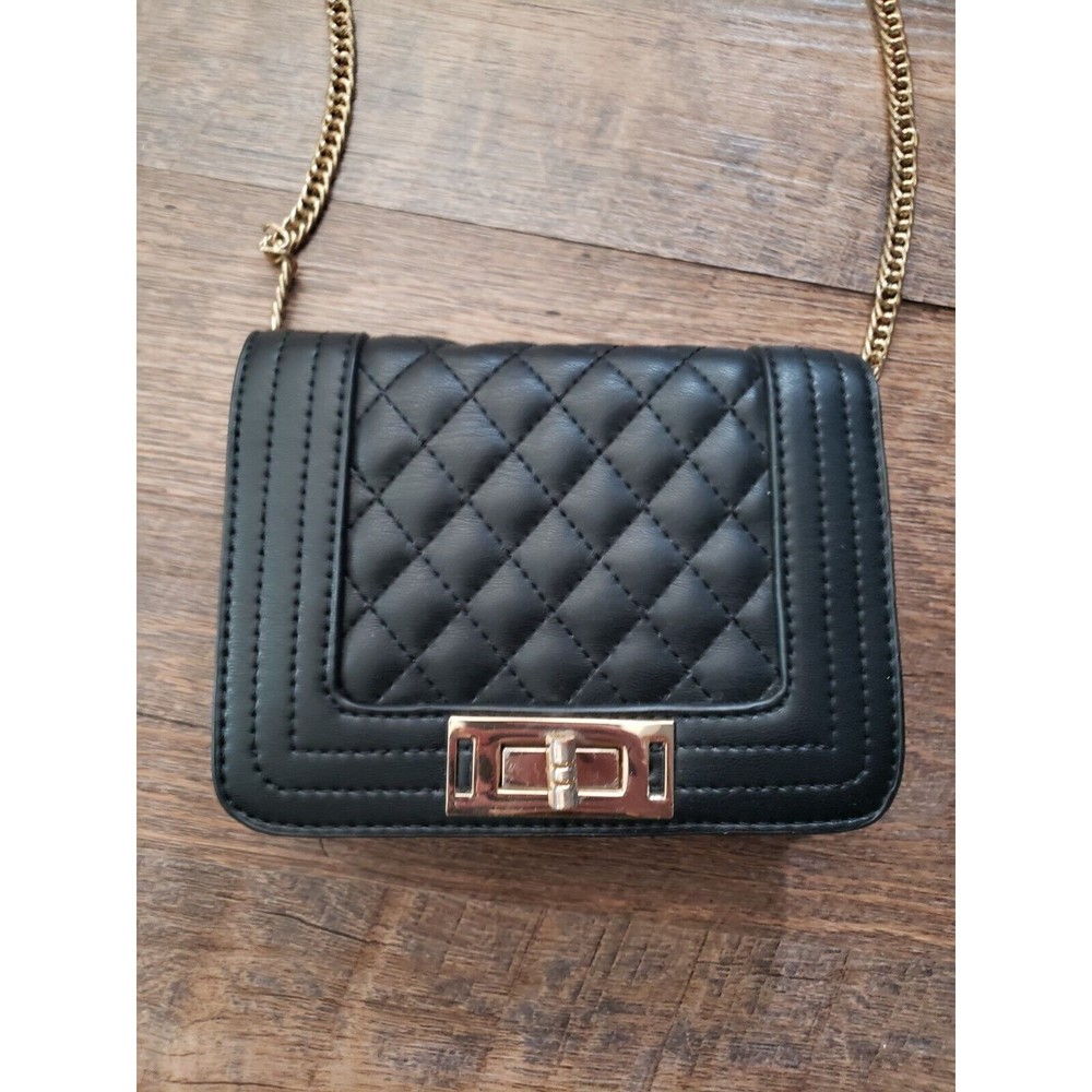 Olivia Miller small elegant clutch purse with chain